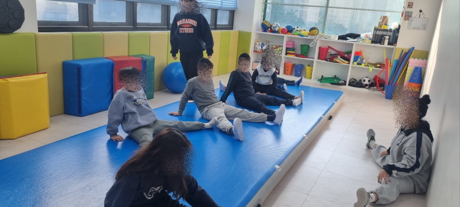 1949055918_IgVHx69J_f94868c39b863798fbd68dbf47f0c7059e40a2b6.jpg 이미지크게보기