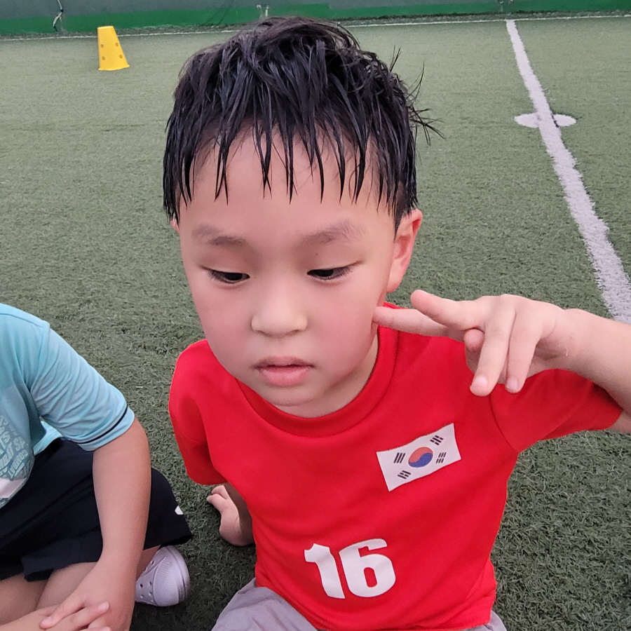 1949055918_hsJ25g9H_619d16ac8f395658729262cf03d5763e927a1167.jpg 이미지크게보기