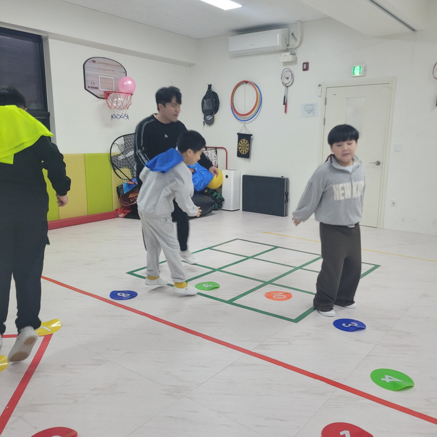 1949055918_lhyiqMn5_6e42cde15bcc9511f19a6c36472e601aa5ef9aad.jpg 이미지크게보기