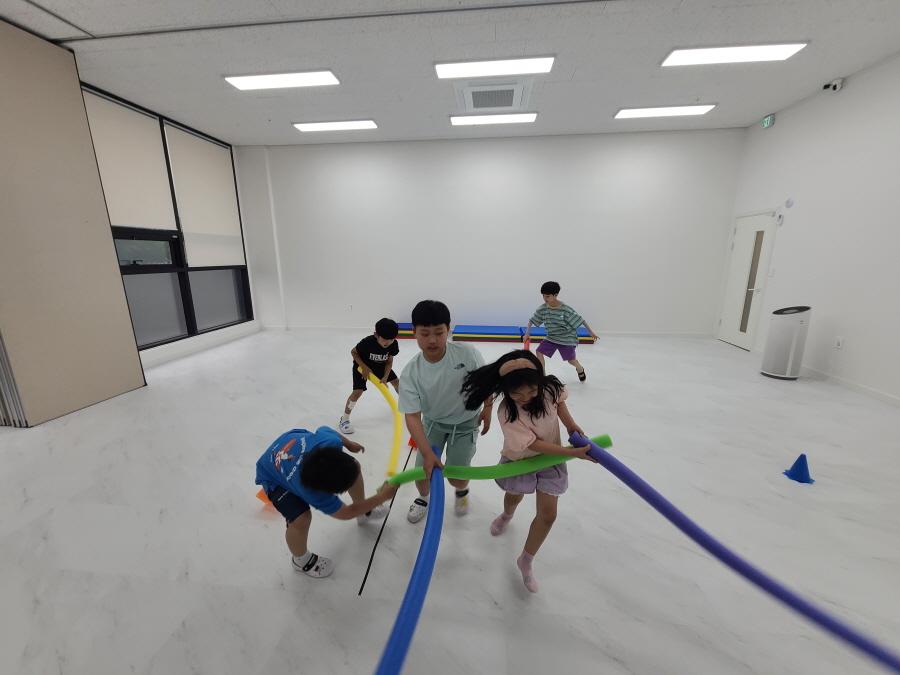 1949055918_frTgmcbY_ff7d204ef1e2b4e0c830924256b93a4e1304b774.jpg 이미지크게보기