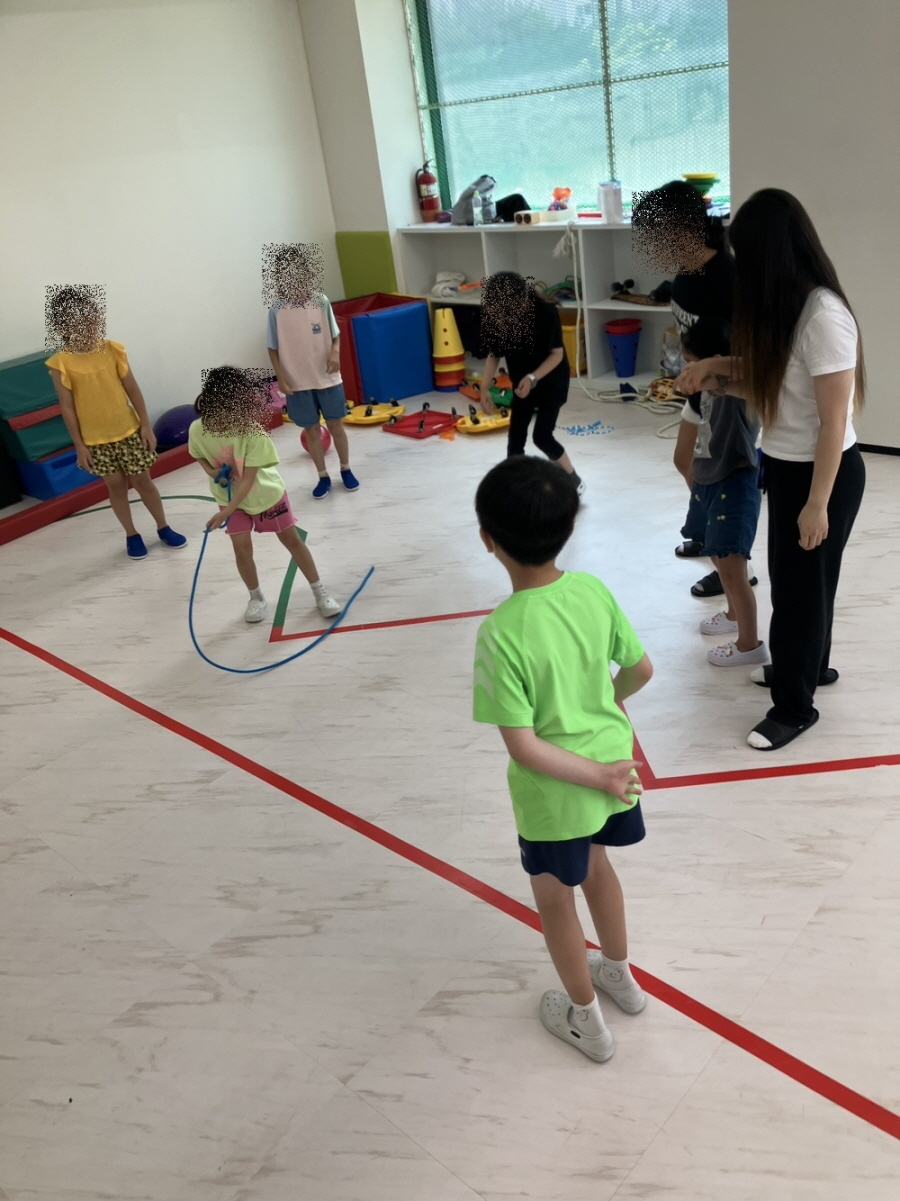 /user/t/tuntun/editor/2510/d1ef3f301df21e57849c7d3d2be42691_1760851641_3441.jpg 이미지크게보기