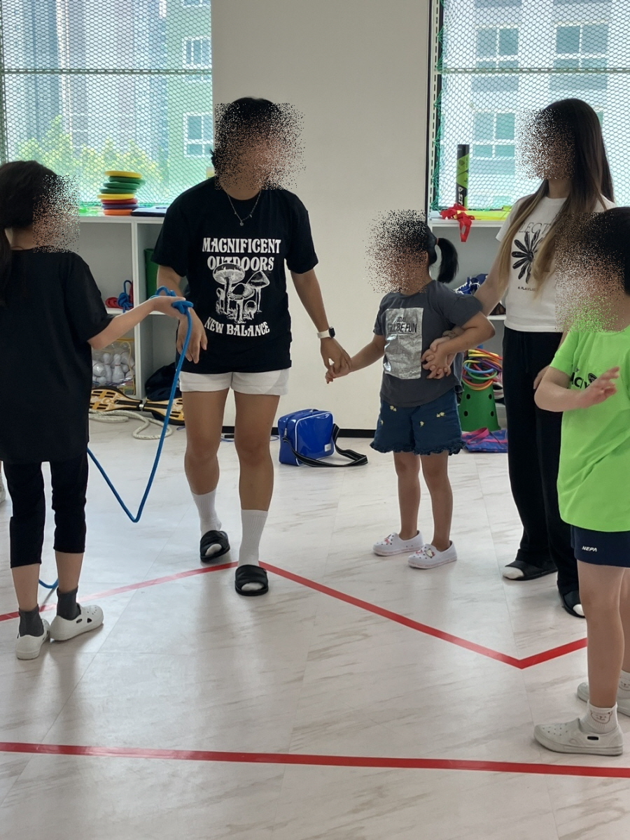 /user/t/tuntun/editor/2510/d1ef3f301df21e57849c7d3d2be42691_1760851641_4589.jpg 이미지크게보기